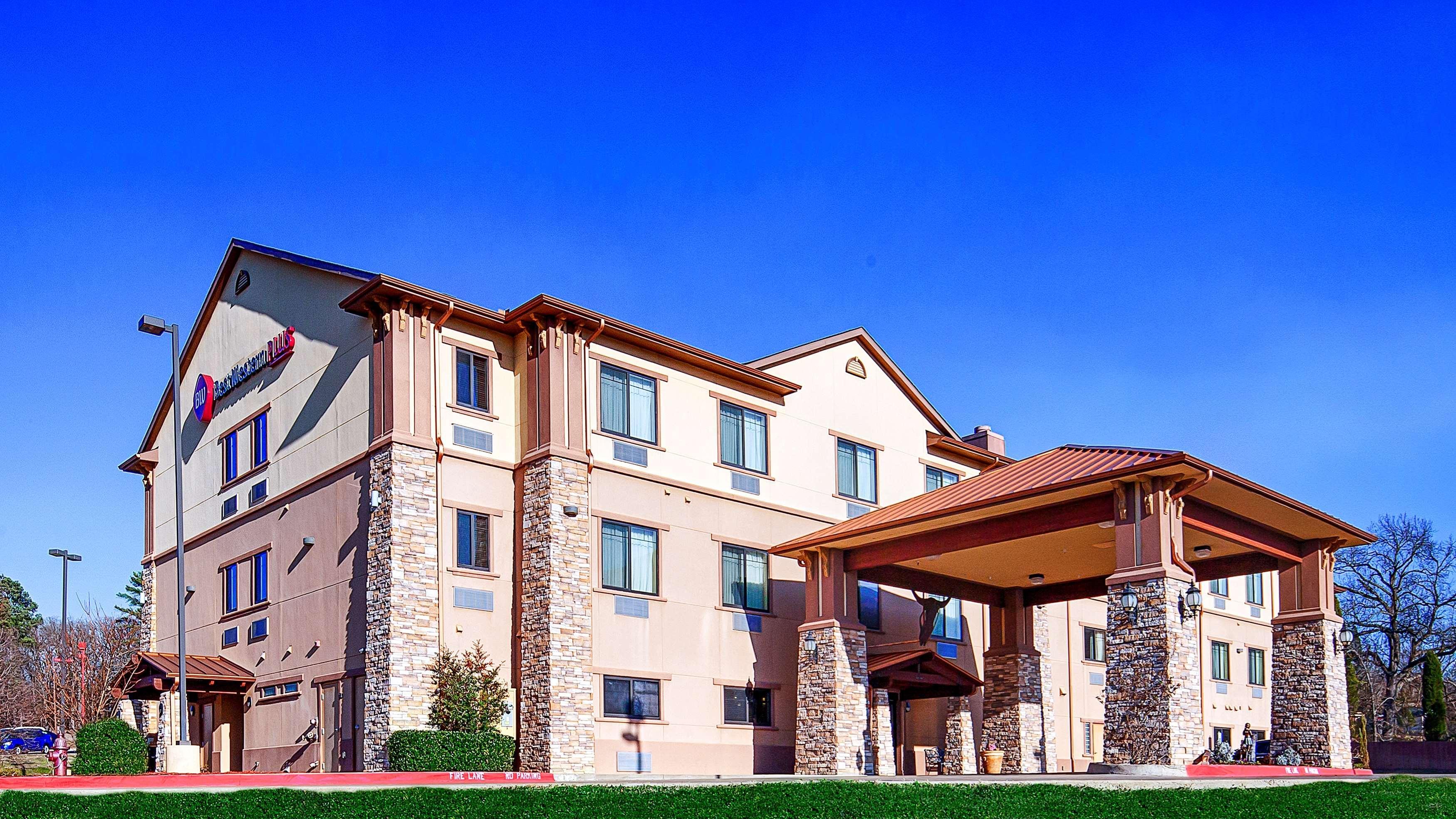 Best Western Plus Royal Mountain Inn & Suites Athens Eksteriør bilde