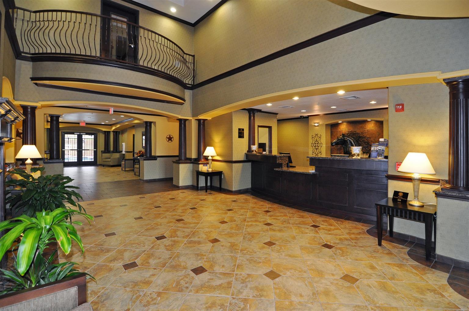 Best Western Plus Royal Mountain Inn & Suites Athens Eksteriør bilde